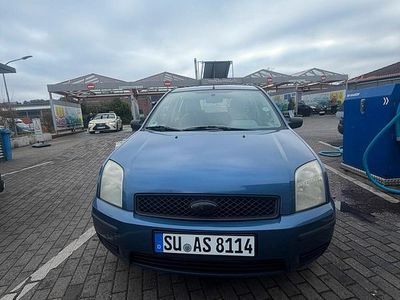 Blau Gebraucht 2007 Ford Fusion Kleinwagen | 900 €