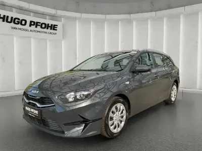 Usata Kia Ceed Vision 101 CV (74 kW) 2023 Modellpflege Utilitaria