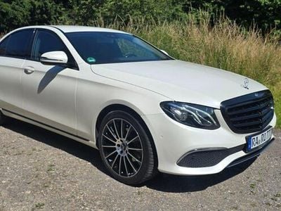 Mercedes E220