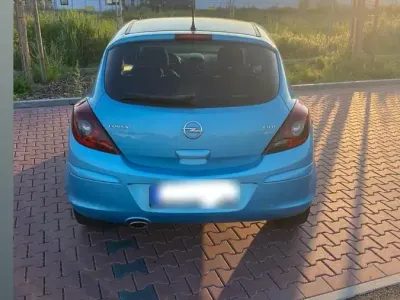 Second-hand Opel Corsa 75 CP (55 kW) 2011 Albastru Hatchback