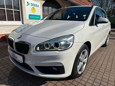 Gebraucht BMW 218 Active Tourer Advantage 136 PS (100 kW) 2016 Weiß Van / Kleinbus