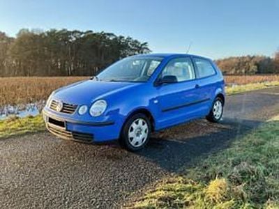 Blau Gebraucht 2003 VW Polo Kleinwagen | 1.800 € (Guter Preis)