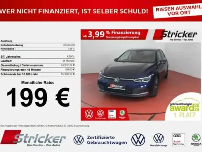 Gebraucht VW Golf VIII Style 131 PS (96 kW) 2023 Atlantic blue metallic Limousine