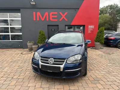 Gebraucht VW Golf VI Trendline 102 PS (75 kW) 2009 Blau Kleinwagen