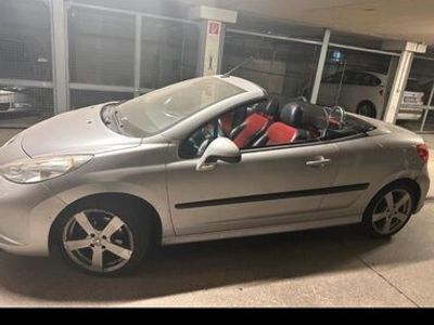 gebraucht Peugeot 207 CC 