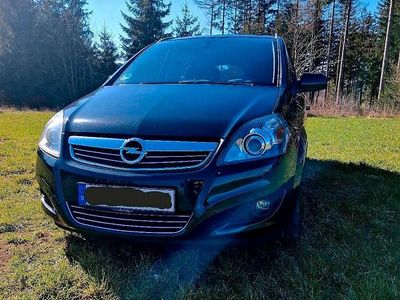 Gebraucht Opel Zafira 125 PS (91 kW) 2013 Schwarz Van / Kleinbus