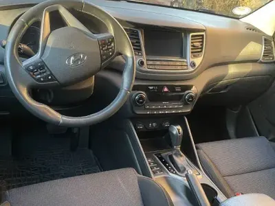 Gebraucht Hyundai Tucson 116 PS (85 kW) 2017 Beige SUV
