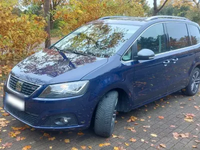 Gebraucht Seat Alhambra FR-Line 150 PS (110 kW) 2022 Blau Van / Kleinbus