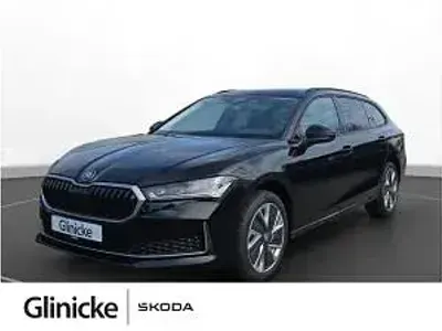 Neu Skoda Superb 150 PS (110 kW) 2026 Schwarz (ebony schwarz metallic) Kombi