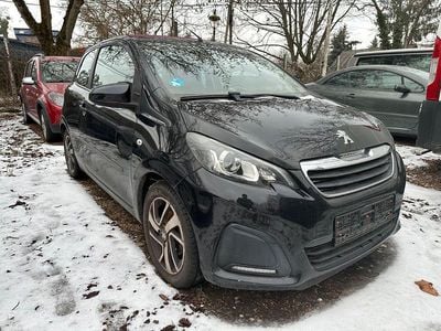 Gebraucht Peugeot 108 Active 69 PS (50 kW) 2015 Schwarz Cabrio