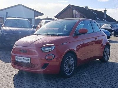 Gebraucht Fiat 500e Red 86 kW (118 PS) 2023 Rot by (red) Cabrio