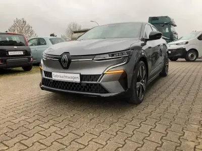 Gebraucht Renault Megane E-Tech Iconic 161 kW (220 PS) 2022 Dolomitgrau Limousine