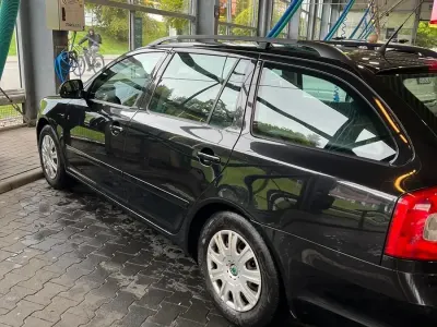 Usata Skoda Octavia 160 CV (117 kW) 2010 Nero Station wagon