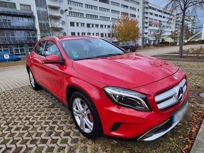 Mercedes GLA200