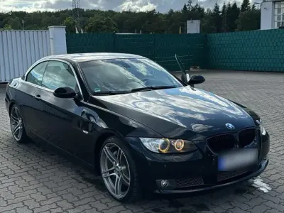 Gebraucht BMW 335 Cabriolet 306 PS (225 kW) 2007 Schwarz Cabrio