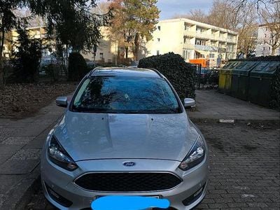 Gebraucht Ford Focus 101 PS (74 kW) 2018 Silber Kombi