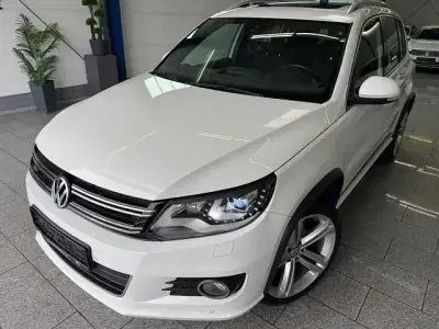 Gebraucht VW Tiguan Sportline 177 PS (130 kW) 2013 Weiß SUV