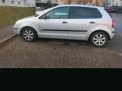Gebraucht VW Polo 64 PS (47 kW) 2003 Silber Limousine