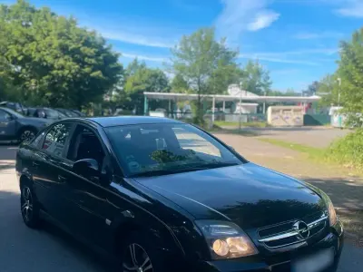Gebraucht Opel Vectra 110 PS (80 kW) 2006 Schwarz Limousine