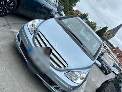 Usata Mercedes B180 109 CV (80 kW) 2006 Blu Monovolume