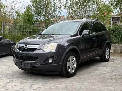 Gebraucht Opel Antara Design Edition 163 PS (119 kW) 2014 Grau SUV