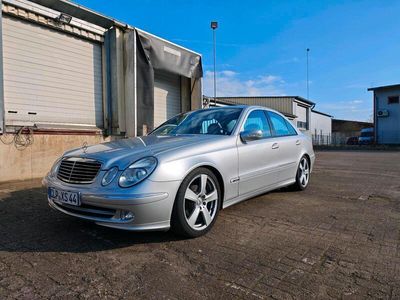 Mercedes E240