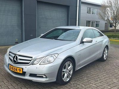 Gebraucht Mercedes E350 Elegance 294 PS (216 kW) 2009 Grau Coupé