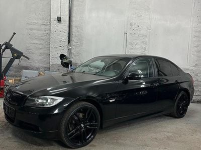Gebraucht BMW 318 143 PS (105 kW) 2007 Schwarz Limousine