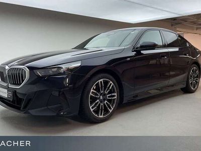Gebraucht BMW 520 Comfort Edition 197 PS (144 kW) 2024 M carbonschwarz metallic Limousine