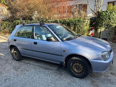 Gebraucht Daihatsu Charade 84 PS (61 kW) 1997 Violet Limousine