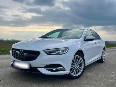 Gebraucht Opel Insignia 136 PS (100 kW) 2017 Weiß Limousine
