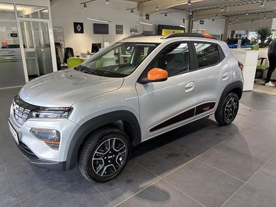 Lightninggrau Gebraucht 2023 Dacia Spring Essentiel Kleinwagen | 12.790 € (Fairer Preis)