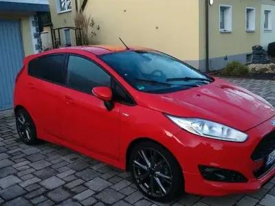 Gebraucht Ford Fiesta ST-Line 101 PS (74 kW) 2017 Rot Kleinwagen