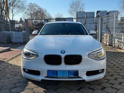 Weiß Gebraucht 2013 BMW 118 Kleinwagen | 9.990 € (Fairer Preis)