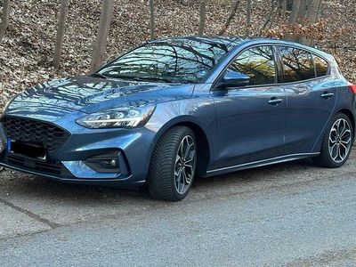Gebraucht Ford Focus ST-Line 125 PS (91 kW) 2019 Blau Limousine