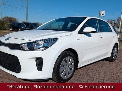 Gebraucht Kia Rio Attract 84 PS (61 kW) 2019 Weiß Limousine