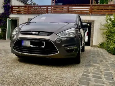 Gebraucht Ford S-MAX Titanium 200 PS (147 kW) 2012 Grau Van / Kleinbus