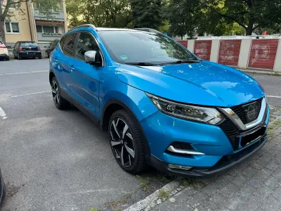 Gebraucht Nissan Qashqai Tekna+ 131 PS (96 kW) 2017 Blau SUV