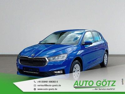 Nouă Skoda Fabia Essence 95 CP (69 kW) 2026 Albastru Hatchback