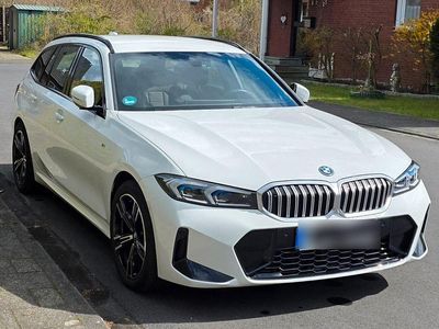 Second-hand BMW 330e M Sport 292 CP (214 kW) 2024 Alb Break