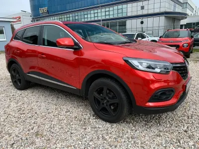 Usata Renault Kadjar Life 140 CV (102 kW) 2019 Rosso SUV