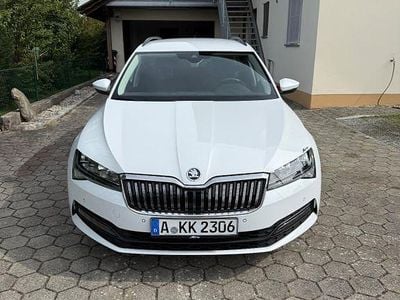 Gebraucht Skoda Superb Ambition 200 PS (147 kW) 2021 Weiß Kombi