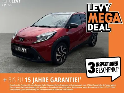 Gebraucht Toyota Aygo Pulse 72 PS (52 kW) 2023 Rot Kleinwagen