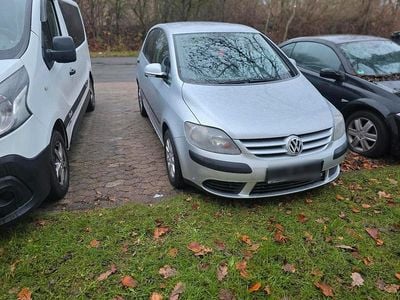 Silber Gebraucht 2006 VW Golf IV Kombi | 2.299 € (Fairer Preis)