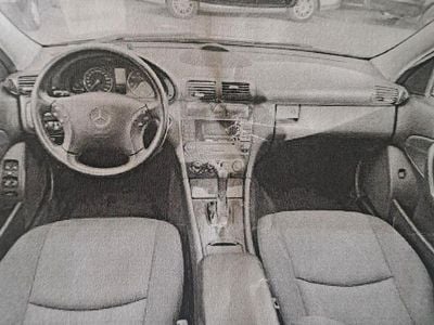 Mercedes C280