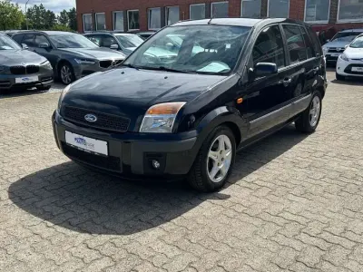 Gebraucht Ford Fusion 90 PS (66 kW) 2005 Schwarz Kleinwagen