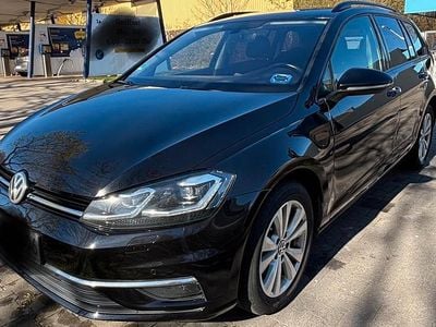 Gebraucht VW Golf VII 116 PS (85 kW) 2019 Schwarz Limousine