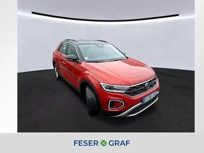 Gebraucht VW T-Roc Life 116 PS (85 kW) 2023 Kings red metallic SUV