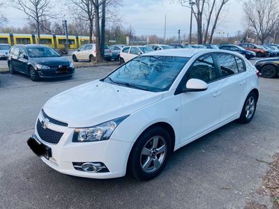 gebraucht Chevrolet Cruze 1.6 Benziner -