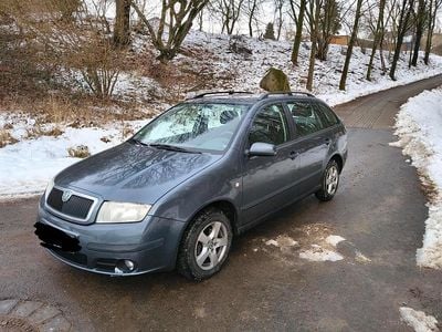 Grau Gebraucht 2007 Skoda Fabia Kombi | 1.750 € (Guter Preis)